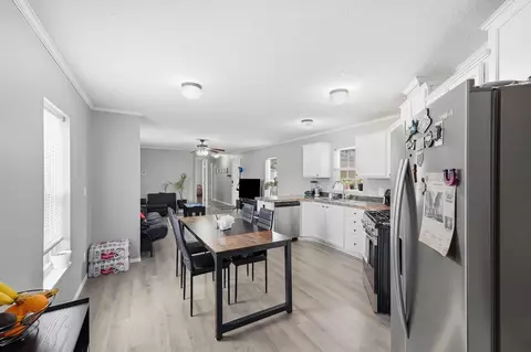 Entry Way - 4100 Troy Rd #36, Springfield, OH 45502 photo 1 of 1