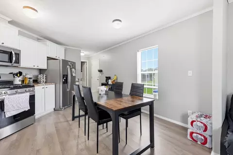 Dining - 4100 Troy Rd #36, Springfield, OH 45502 photo 1 of 1