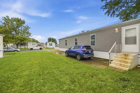 Exterior - 4100 Troy Rd #36, Springfield, OH 45502 photo 1 of 3