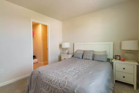 Bedroom - 1423 Silverleaf Oak St, Sidney, OH 45365 photo 4 of 6