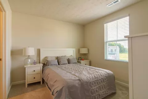 Bedroom - 1423 Silverleaf Oak St, Sidney, OH 45365 photo 3 of 6