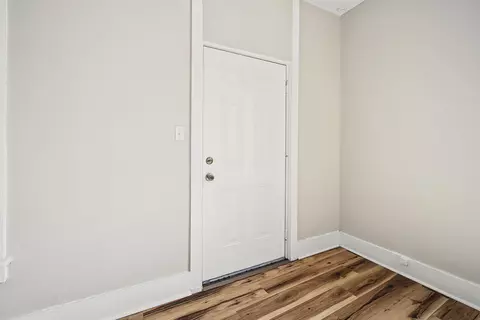 Entry Way - 11 E Southern Ave, Springfield, OH 45506 photo 1 of 1