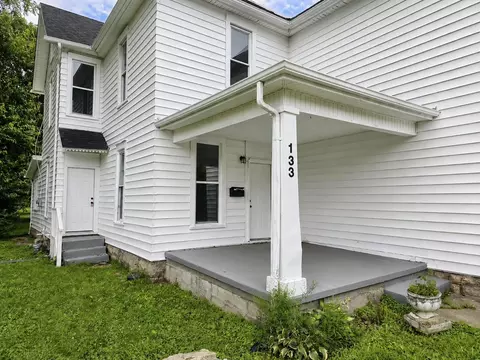 Exterior - 131-133 E Southern Ave, Springfield, OH 45505 photo 7 of 9