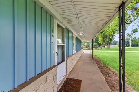 Exterior - 720 Cretcher Ave, De Graff, OH 43318 photo 5 of 8