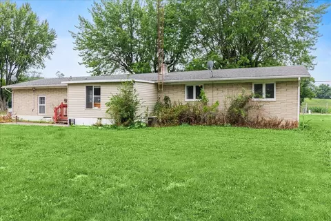 Exterior - 720 Cretcher Ave, De Graff, OH 43318 photo 7 of 8