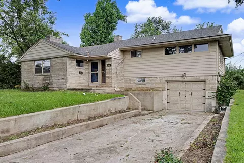 306 E Meeker Ave, Greenville, OH 45331