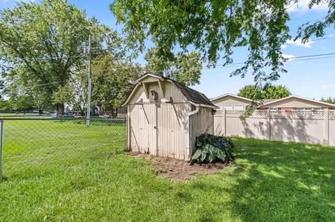 Exterior - 303 Stevens St, Covington, OH 45318 photo 7 of 8