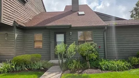 1228 Lincoln Ave, Wapakoneta, OH 45895