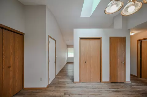 Entry Way - 2160 Amarillo Ave, Springfield, OH 45503 photo 2 of 4