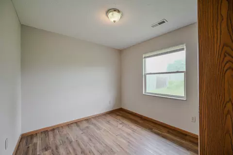 Bedroom - 2160 Amarillo Ave, Springfield, OH 45503 photo 1 of 6