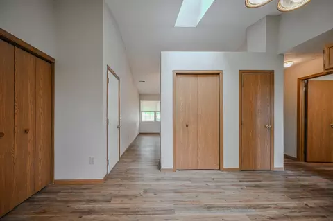 Entry Way - 2160 Amarillo Ave, Springfield, OH 45503 photo 1 of 4