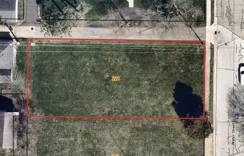 221 N Water St, New Bremen, OH 45869