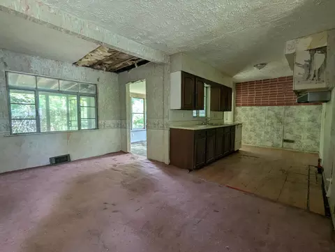 Other - 236 W Singer St, Springfield, OH 45506 photo 2 of 5