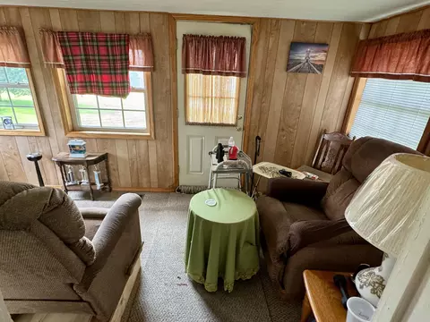 Exterior - 2156 Shrine Rd, Springfield, OH 45502 photo 12 of 12