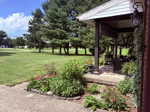 Exterior - 5606 Middle Urbana Rd, Springfield, OH 45502 photo 3 of 26