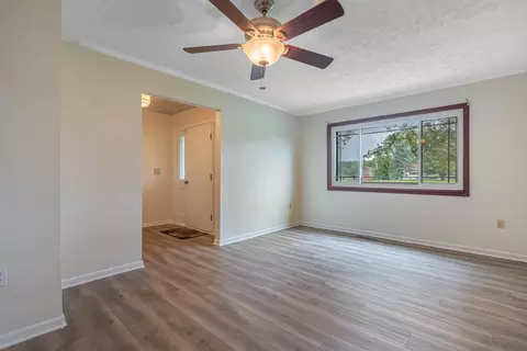 Living - 4845 Broadway Rd, Springfield, OH 45502 photo 2 of 3