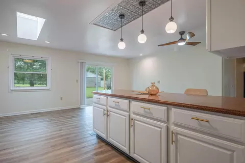 Kitchen - 4845 Broadway Rd, Springfield, OH 45502 photo 4 of 4