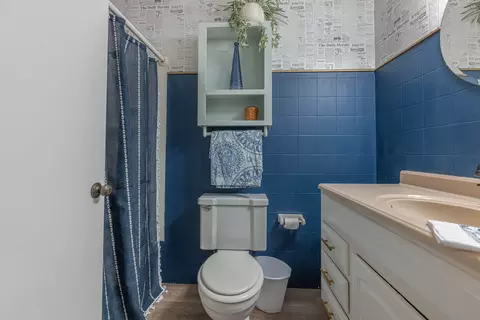 Bath - 4845 Broadway Rd, Springfield, OH 45502 photo 4 of 4