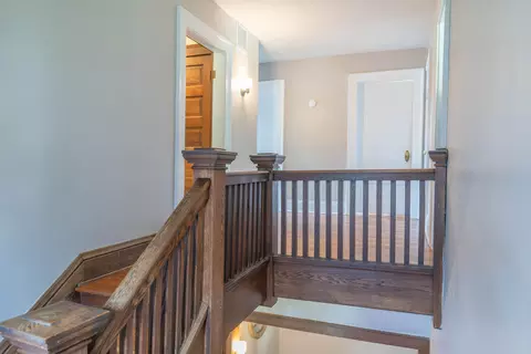 Entry Way - 2201 Elmwood Ave, Springfield, OH 45505 photo 4 of 6