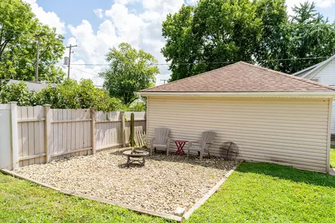 Exterior - 2201 Elmwood Ave, Springfield, OH 45505 photo 8 of 8