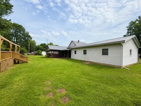 Exterior - 218 Harrison St, Kenton, OH 43326 photo 2 of 3