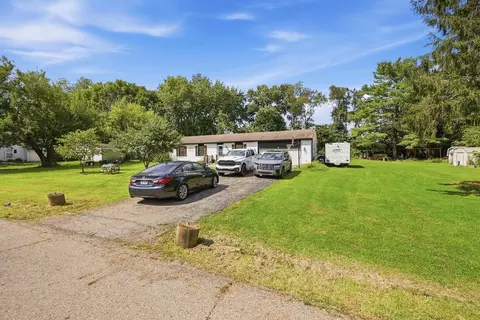Exterior - 4310 Yale St, Springfield, OH 45502 photo 1 of 4
