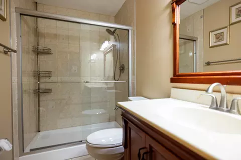 Bath - 3131 Imperial Blvd, Springfield, OH 45503 photo 5 of 6