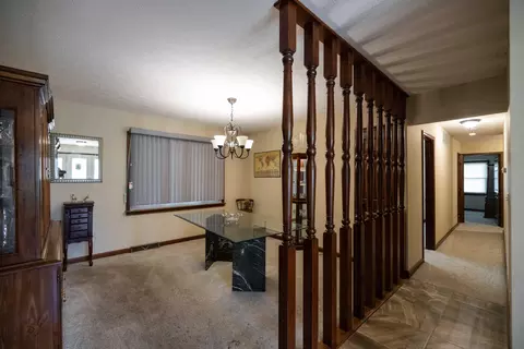 Entry Way - 6300 Plateau Dr, Springfield, OH 45502 photo 2 of 3