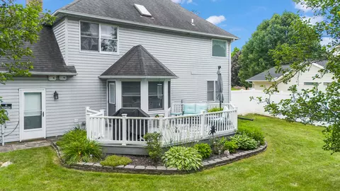 Exterior - 1084 Kingsgate Rd, Springfield, OH 45503 photo 6 of 6