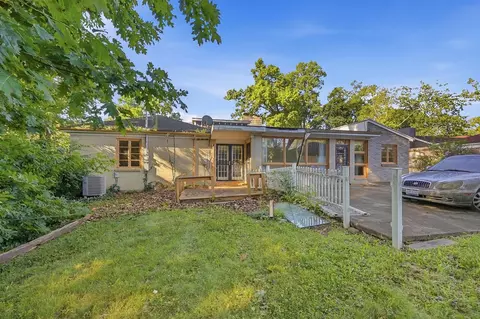 Exterior - 508 N Broadmoor Blvd, Springfield, OH 45504 photo 6 of 10