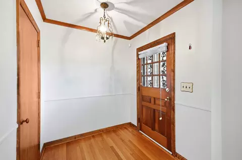 Entry Way - 508 N Broadmoor Blvd, Springfield, OH 45504 photo 1 of 1