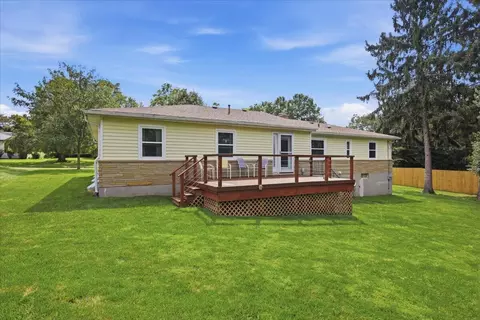 Exterior - 786 Westchester Park Dr, Springfield, OH 45504 photo 8 of 11