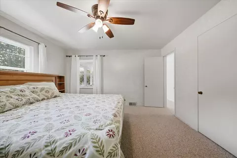 Bedroom - 786 Westchester Park Dr, Springfield, OH 45504 photo 5 of 7