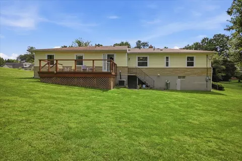 Exterior - 786 Westchester Park Dr, Springfield, OH 45504 photo 2 of 11