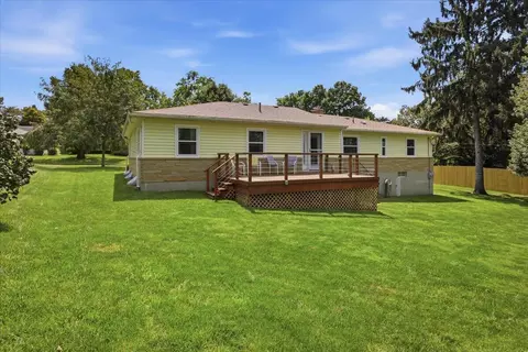 Exterior - 786 Westchester Park Dr, Springfield, OH 45504 photo 5 of 11