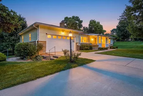 Exterior - 786 Westchester Park Dr, Springfield, OH 45504 photo 11 of 11