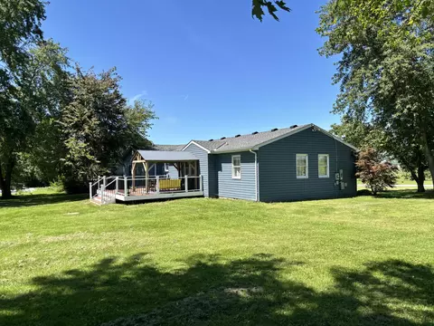 Exterior - 5493 Beard Rd, Springfield, OH 45502 photo 10 of 16