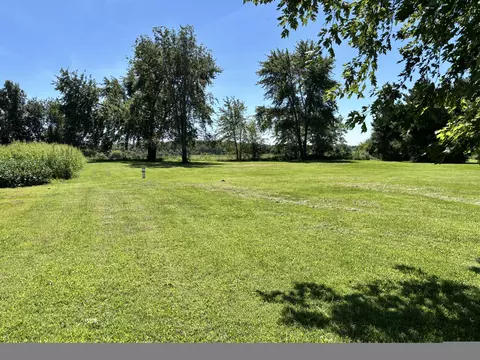 Exterior - 5493 Beard Rd, Springfield, OH 45502 photo 15 of 16