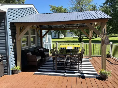 Exterior - 5493 Beard Rd, Springfield, OH 45502 photo 8 of 16