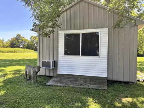 Exterior - 5493 Beard Rd, Springfield, OH 45502 photo 12 of 16