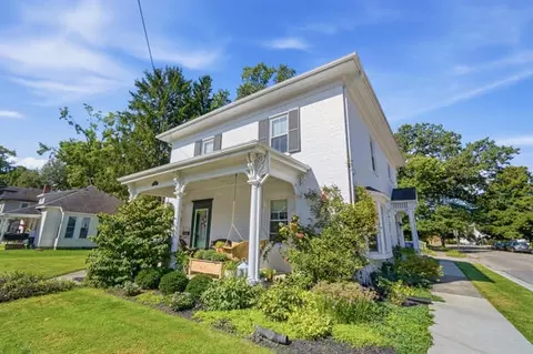 402 S High St, Urbana, OH 43078