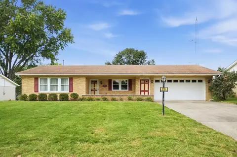 219 N Smith St, New Carlisle, OH 45344
