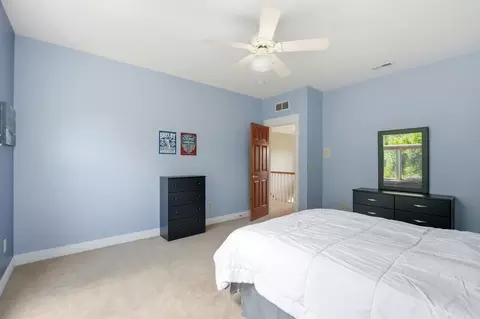 Bedroom - 2638 Ballydoyle Dr, Springfield, OH 45503 photo 10 of 13