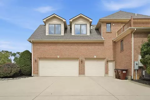 Exterior - 2638 Ballydoyle Dr, Springfield, OH 45503 photo 29 of 31