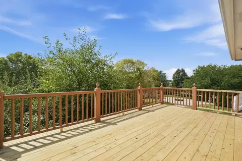 Exterior - 2638 Ballydoyle Dr, Springfield, OH 45503 photo 11 of 31