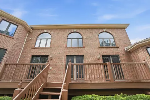 Exterior - 2638 Ballydoyle Dr, Springfield, OH 45503 photo 18 of 31