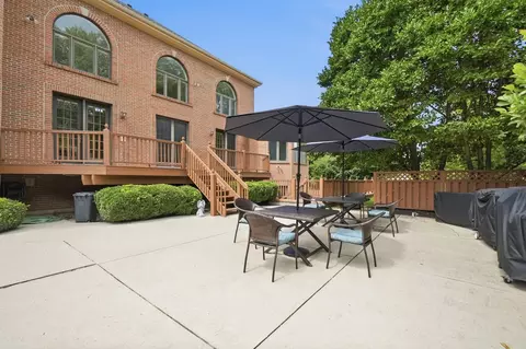 Exterior - 2638 Ballydoyle Dr, Springfield, OH 45503 photo 16 of 31