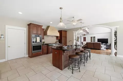 Kitchen - 2638 Ballydoyle Dr, Springfield, OH 45503 photo 3 of 15