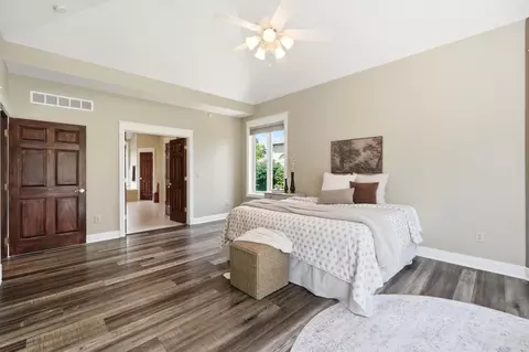 Bedroom - 2638 Ballydoyle Dr, Springfield, OH 45503 photo 2 of 13