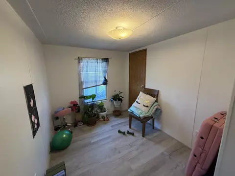 Bedroom - 1221 Hazel Nut Ln, Sidney, OH 45365 photo 3 of 12